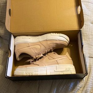 nike air force 1 pixel beige